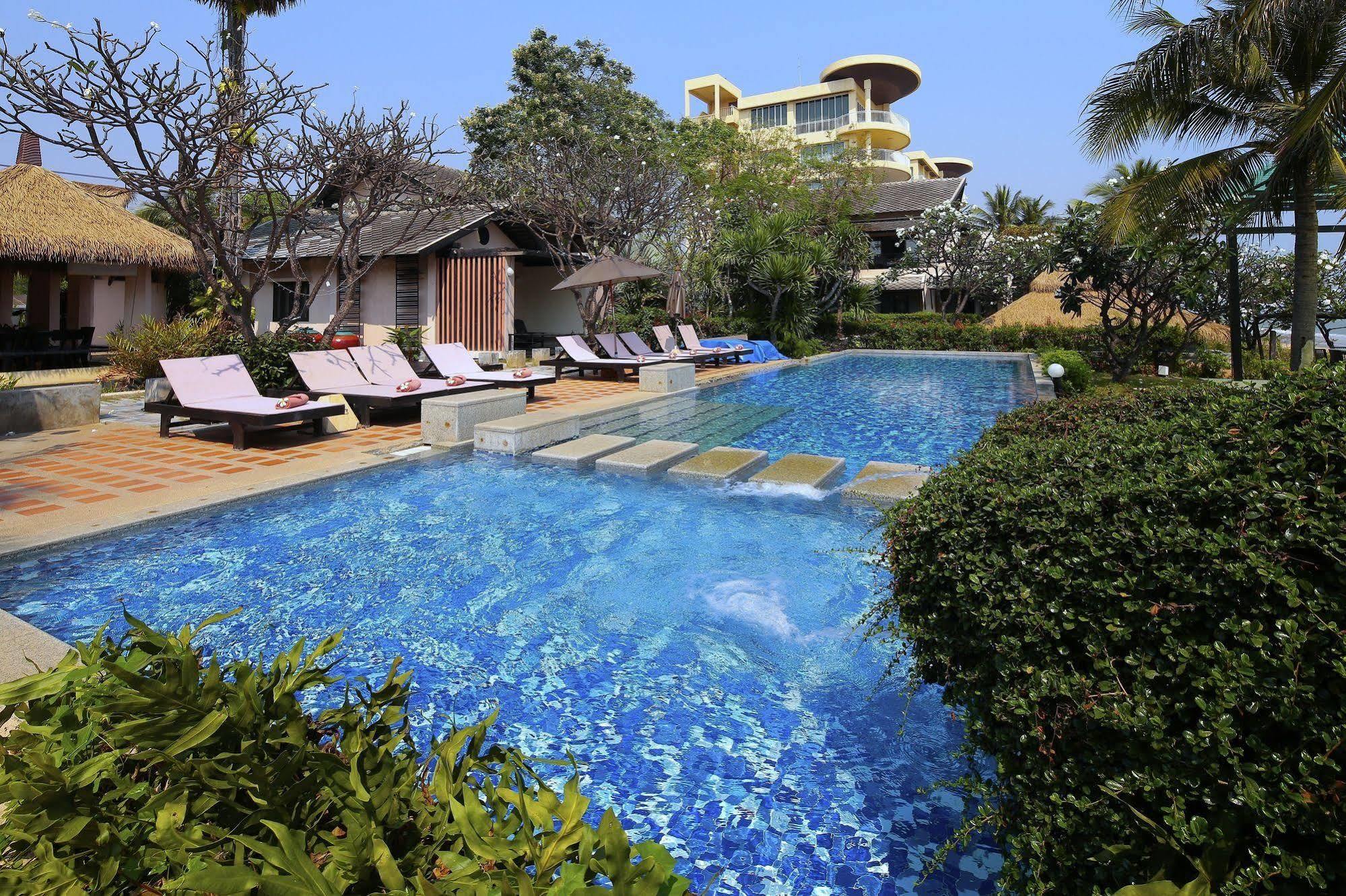 Purimuntra Resort&Spa Pran Buri Esterno foto
